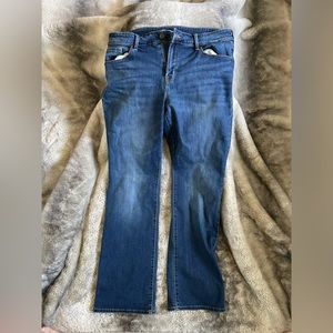 Old Navy Kicker Boot-cut Jeans size 12 short